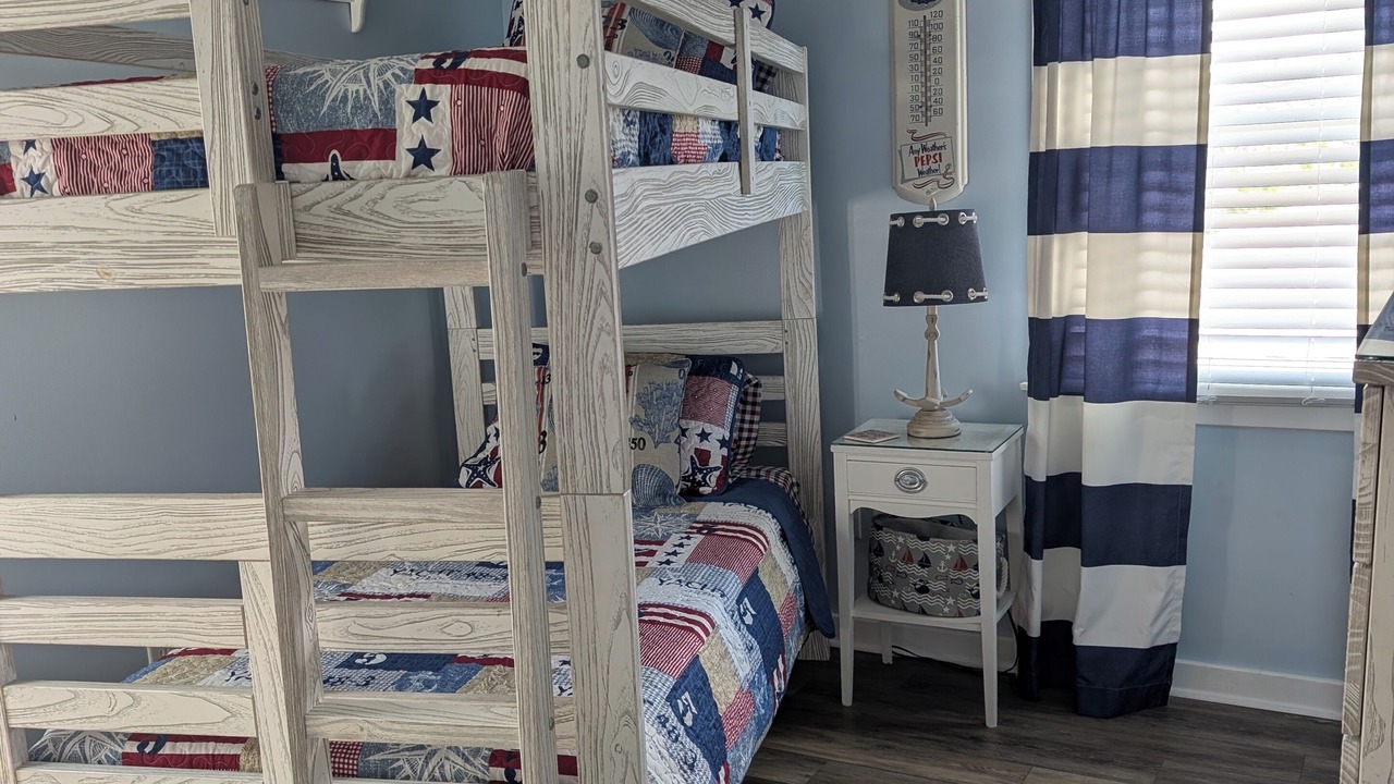 Photo of Bedroom in Nags Head