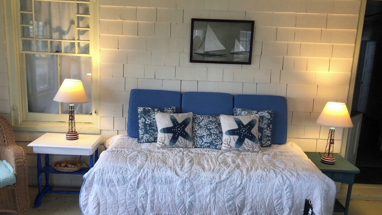 Photo of Bedroom in Avon