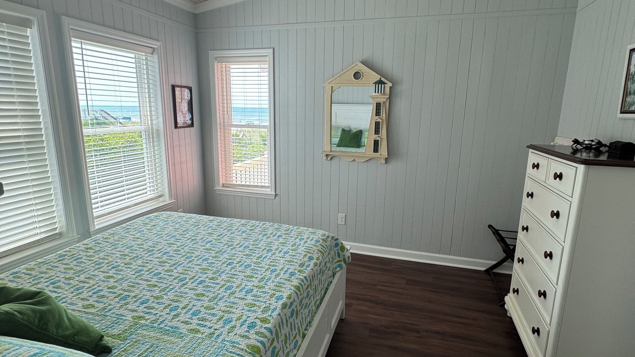 Photo of Bedroom in Holden Beach