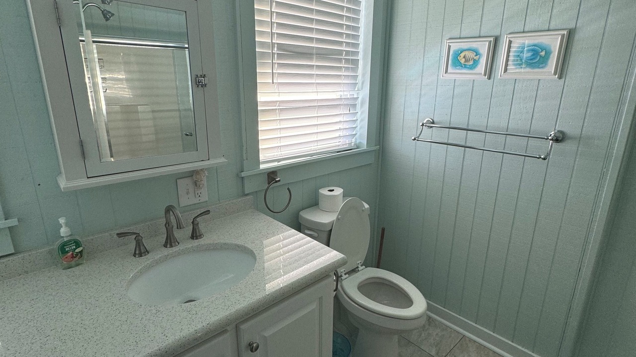 Photo of Bathroom in Holden Beach