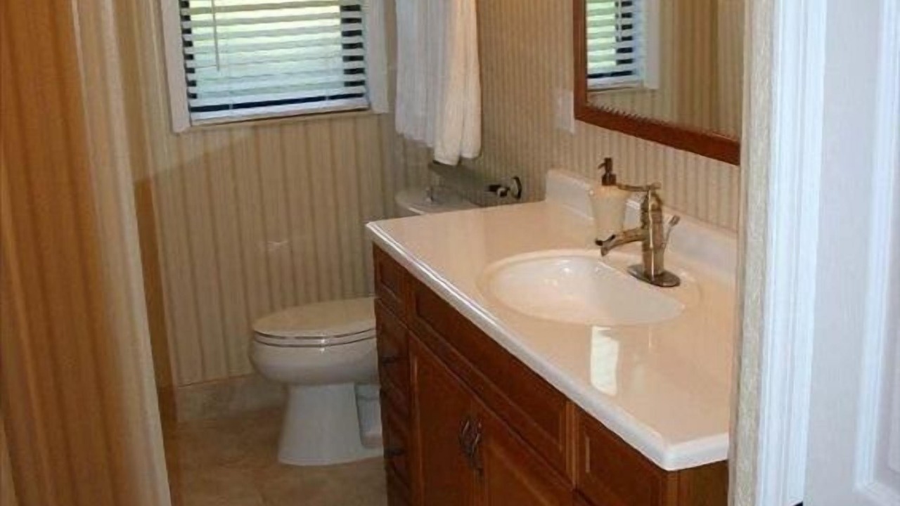 Photo of Bathroom in Cearra Del Ray