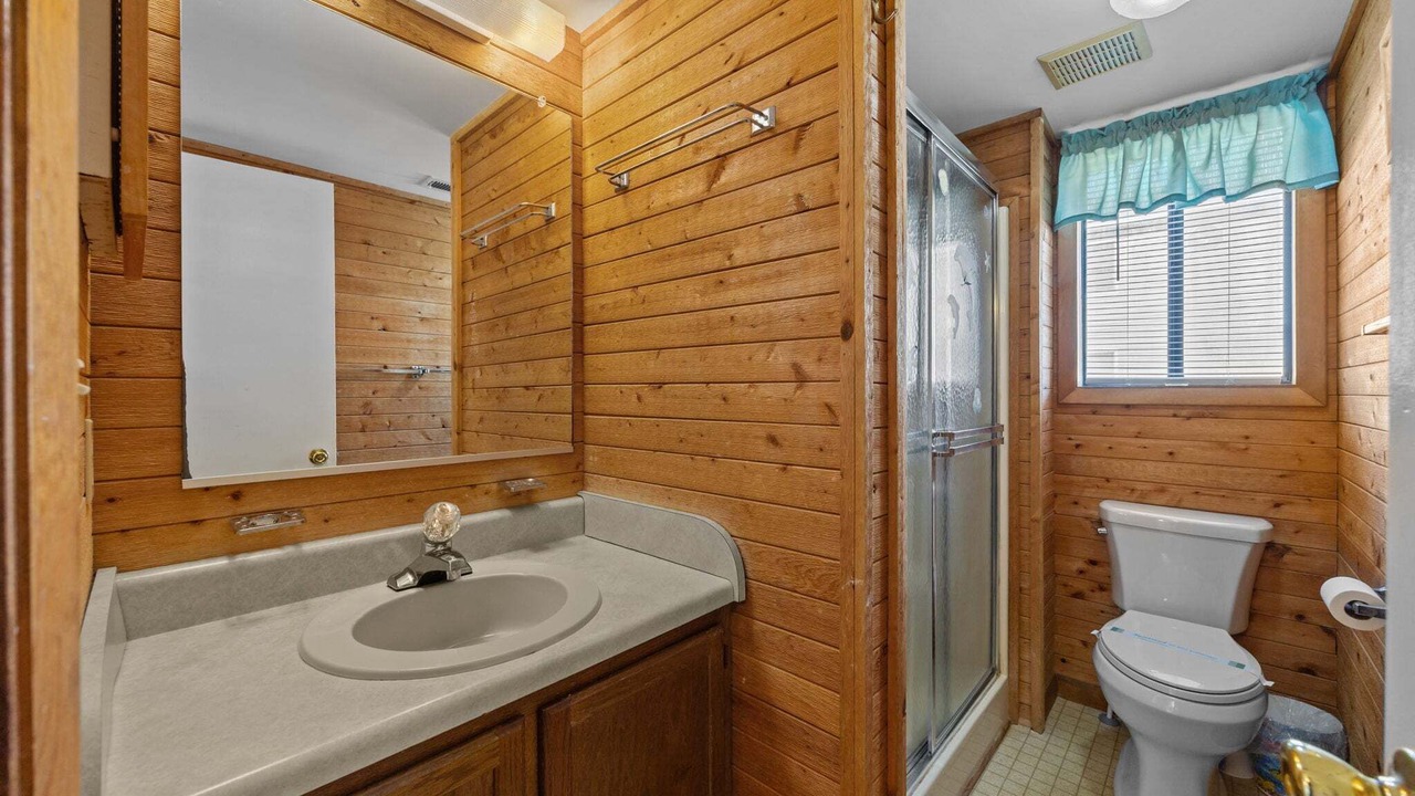 Photo of Bathroom in Carolina Dunes