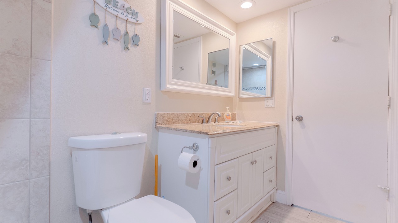 Photo of Bathroom in Indian Shores