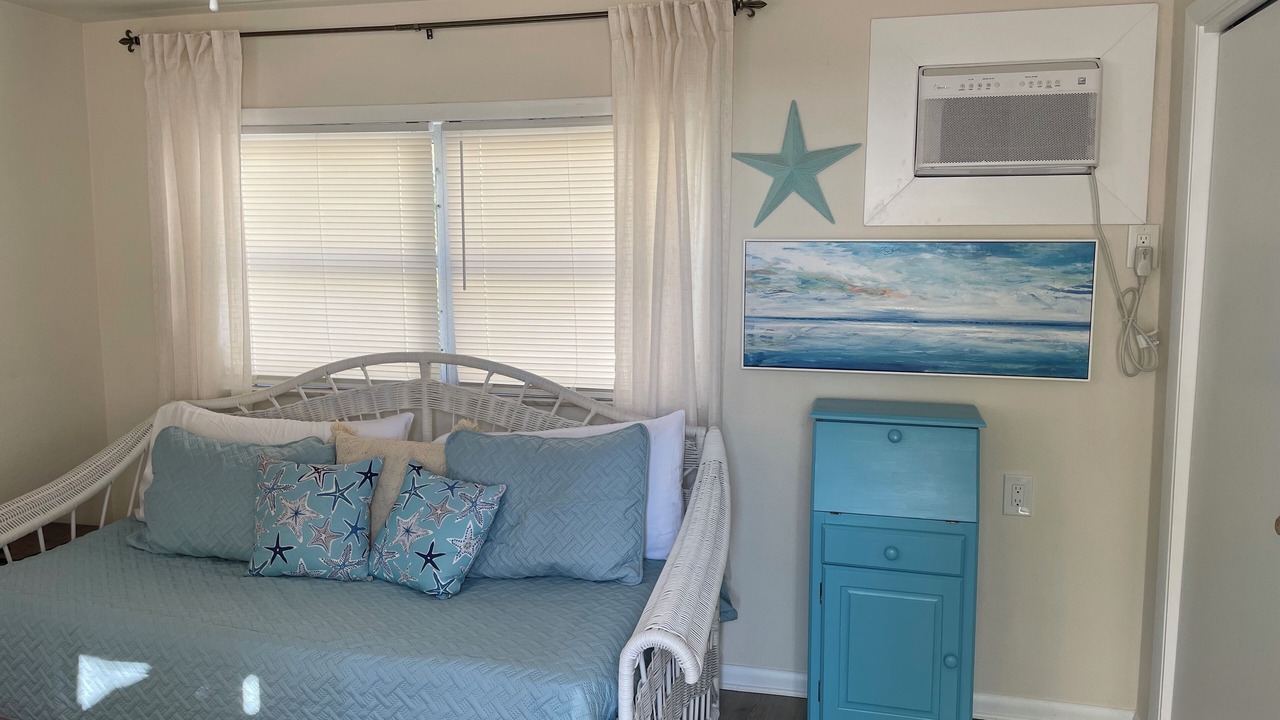 Photo of Bedroom in Pass-a-Grille