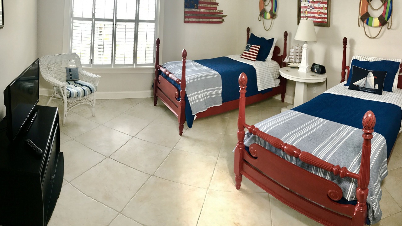 Photo of Bedroom in Sawgrass