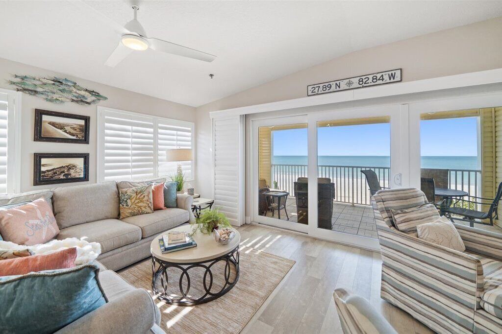 Photo of Livingroom in Indian Rocks Beach