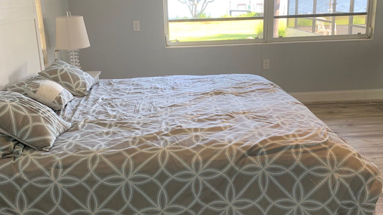 Photo of Bedroom in Whitney Beach