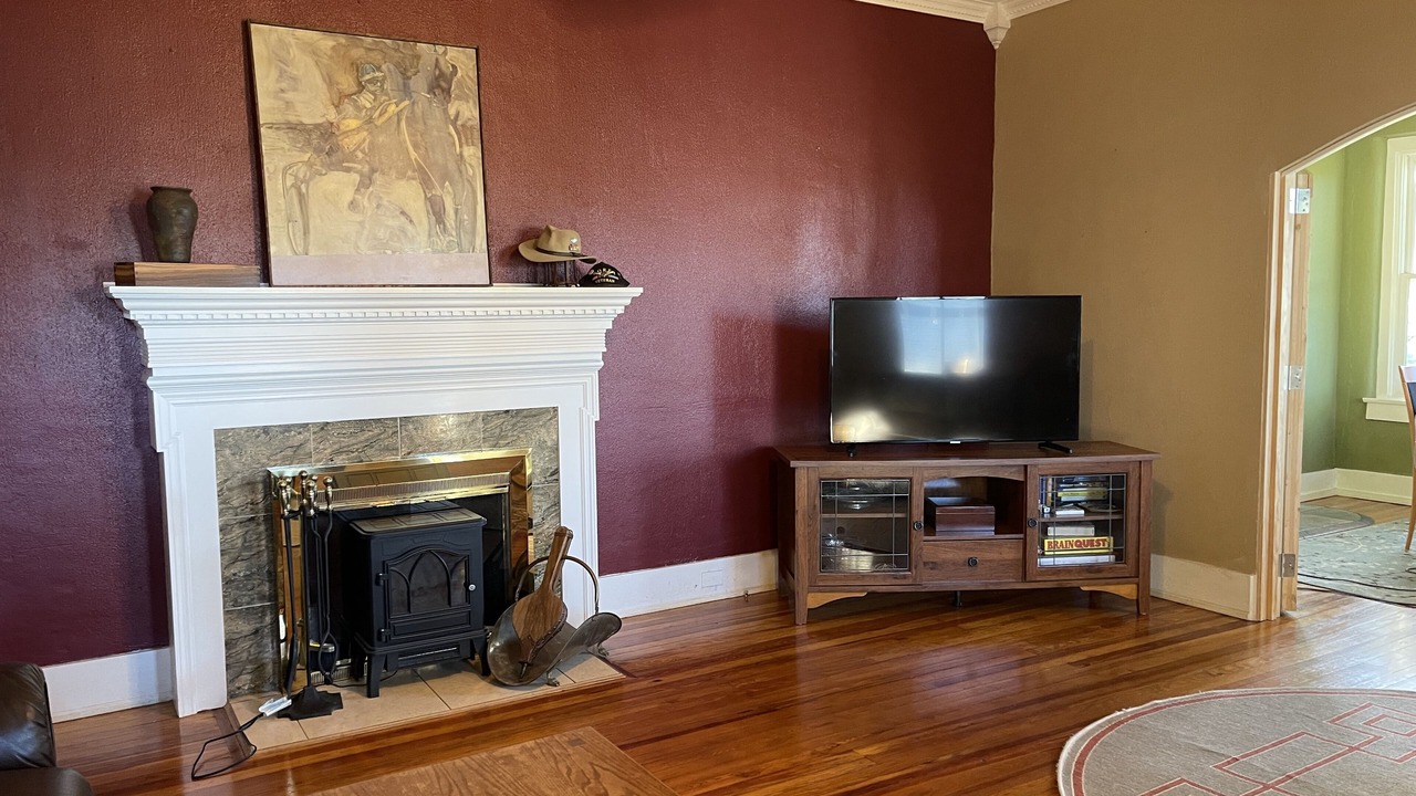 Photo of Livingroom in Fellowship