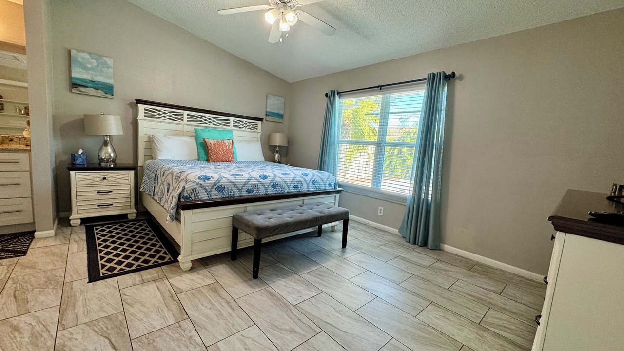 Photo of Bedroom in Bradenton