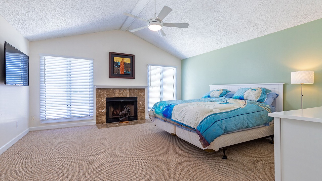 Photo of Bedroom in Bay Crest Park
