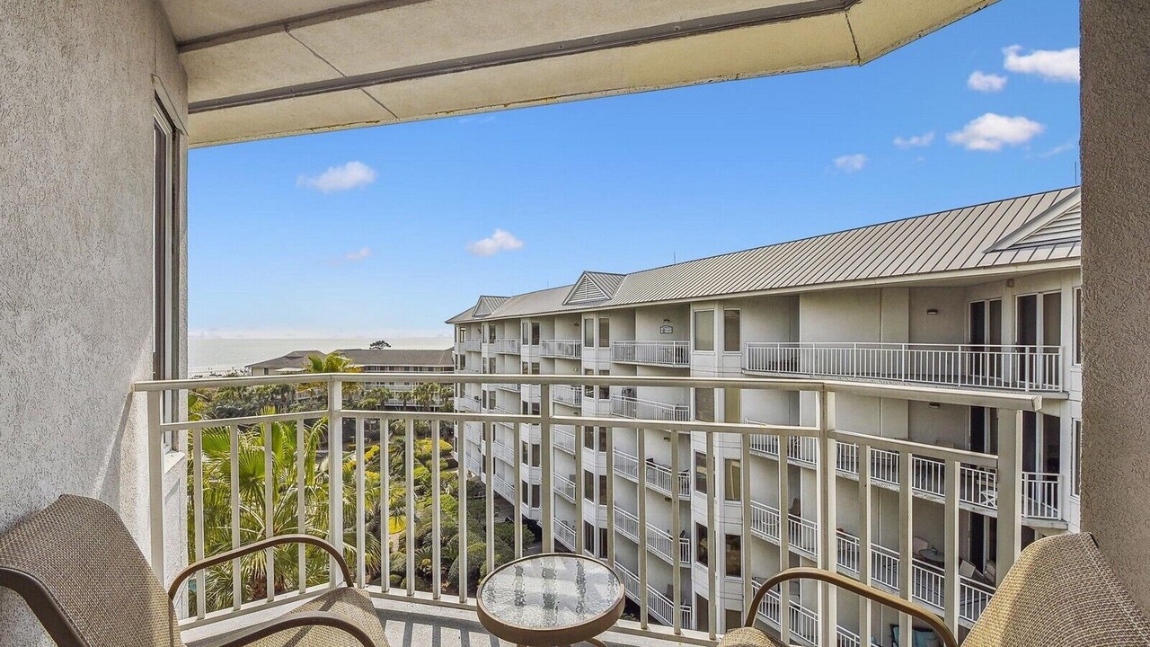 Photo of Patio Balcony in North Forest Beach