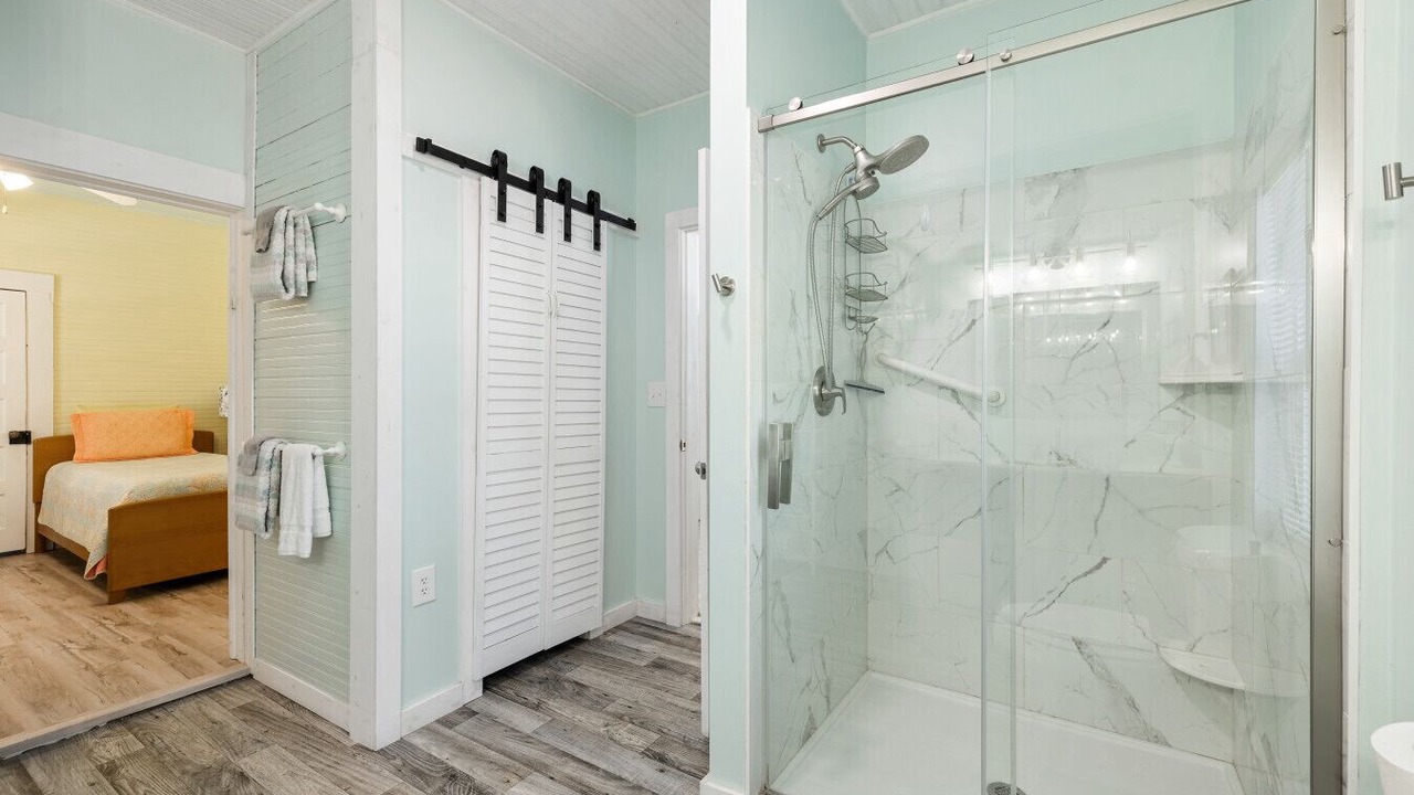 Photo of Bathroom in Cedar Key