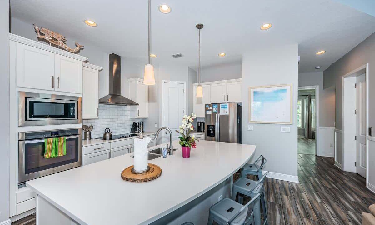 Photo of Kitchen in Redington Beach