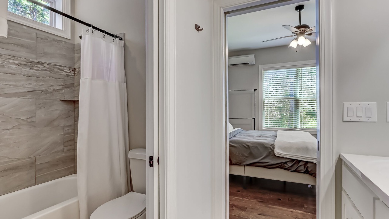 Photo of Bathroom in Dahlonega