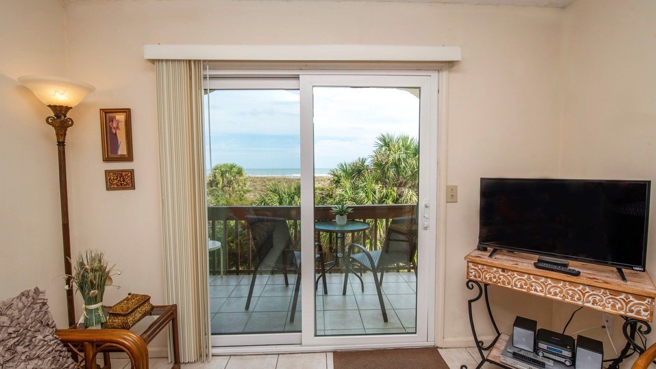 Photo of Livingroom in St. Augustine Beach