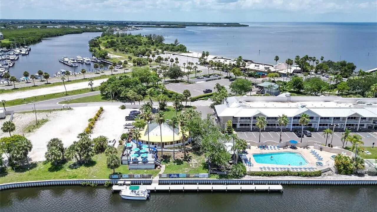 Photo of Outdoor in Ruskin