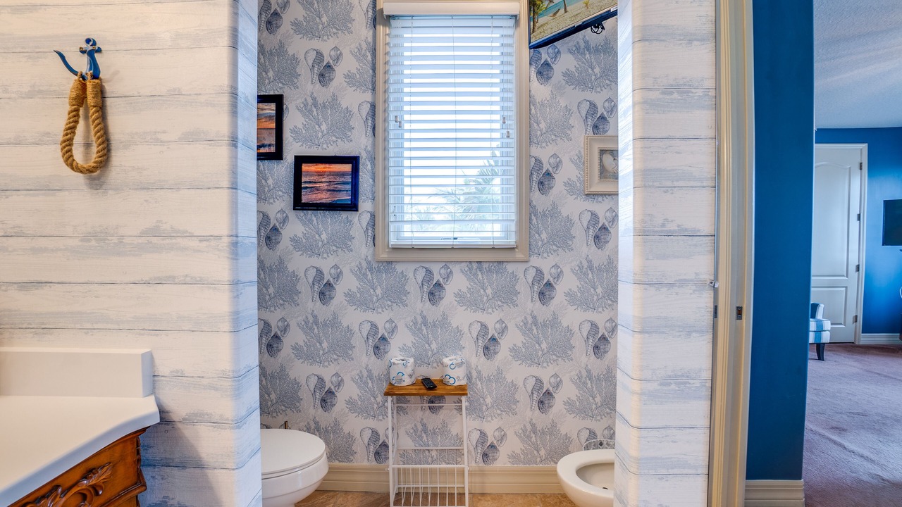 Photo of Bathroom in Holmes Beach