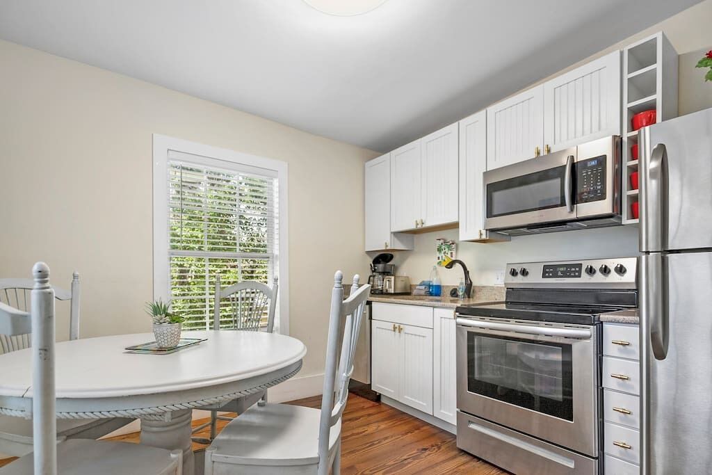 Photo of Kitchen in Downtown Historic District