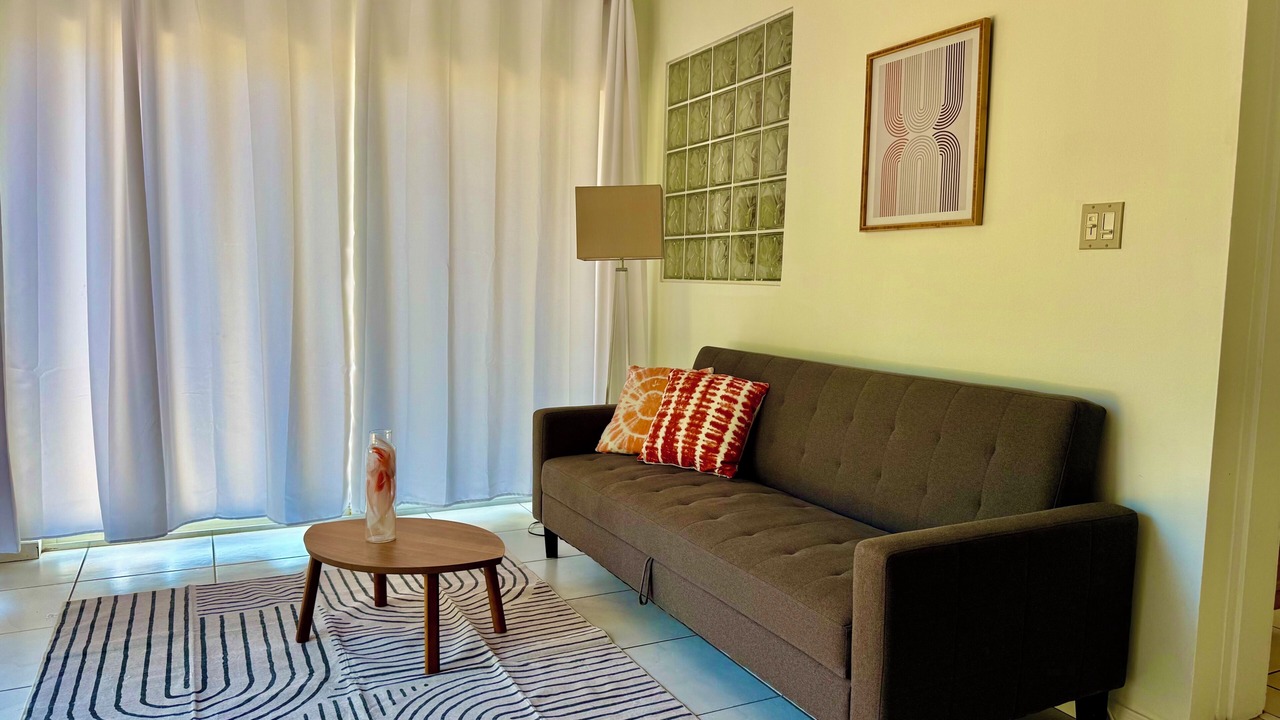 Photo of Livingroom in Long Meadow