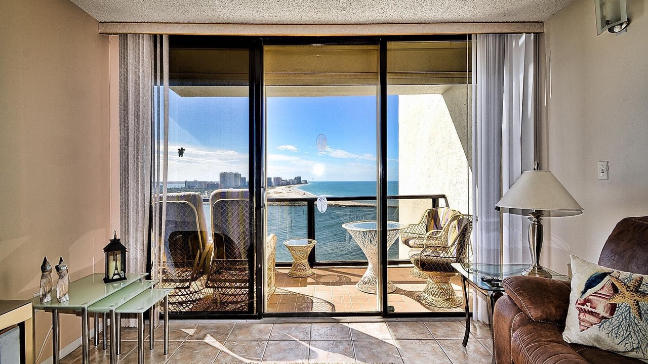 Photo of Bedroom in Clearwater Beach