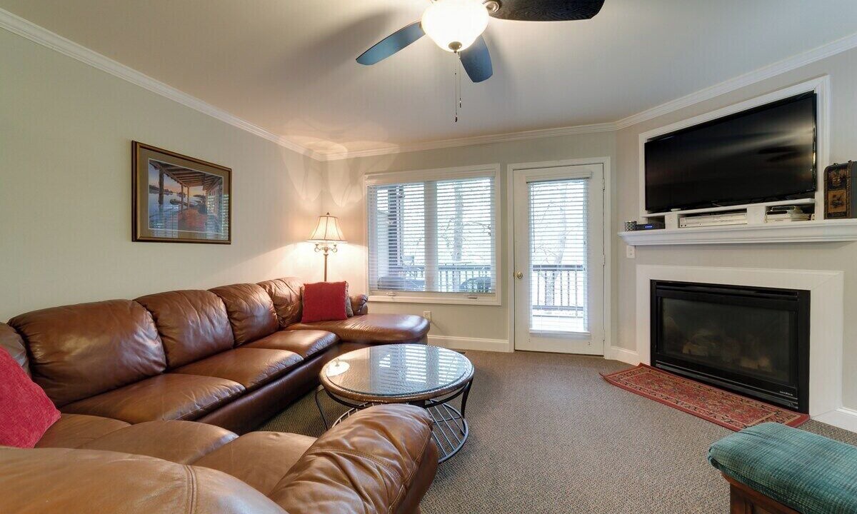 Photo of Livingroom in Helen