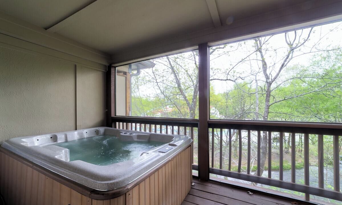 Photo of Patio Balcony in Helen