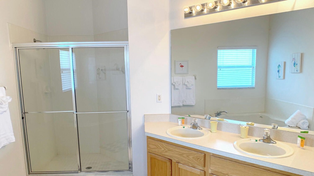 Photo of Bathroom in Four Corners