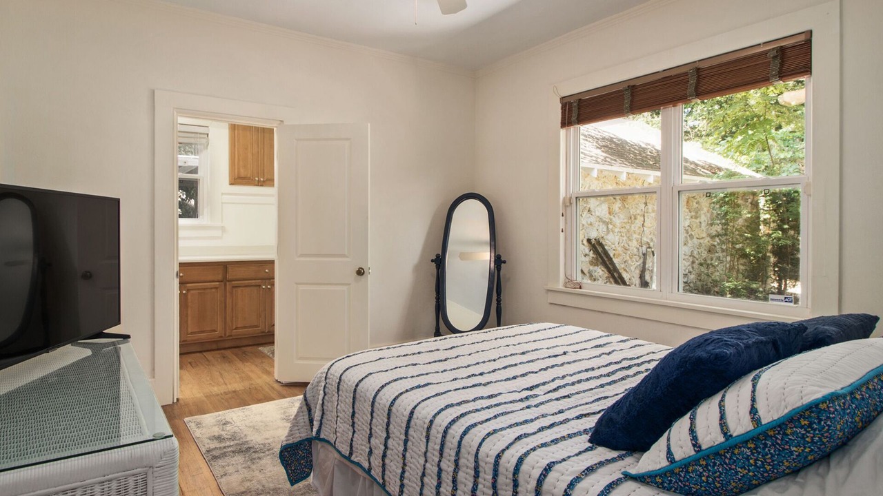 Photo of Bedroom in Gainesville