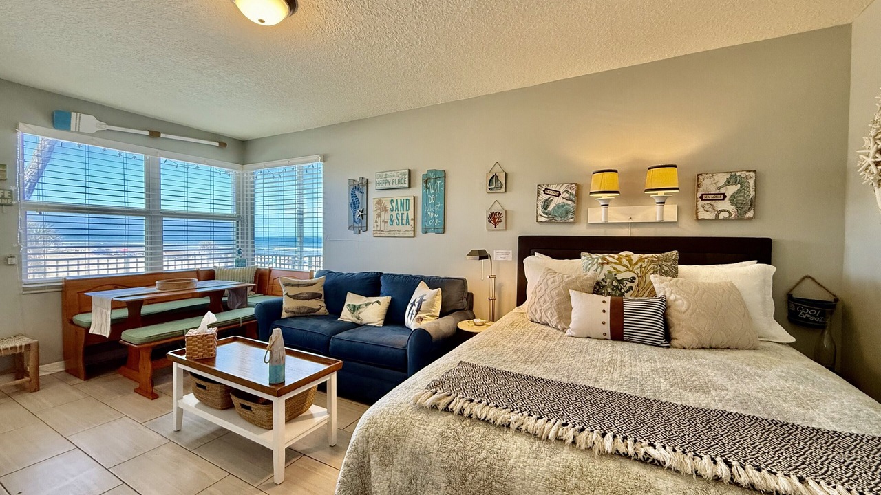 Photo of Bedroom in Lenox Park