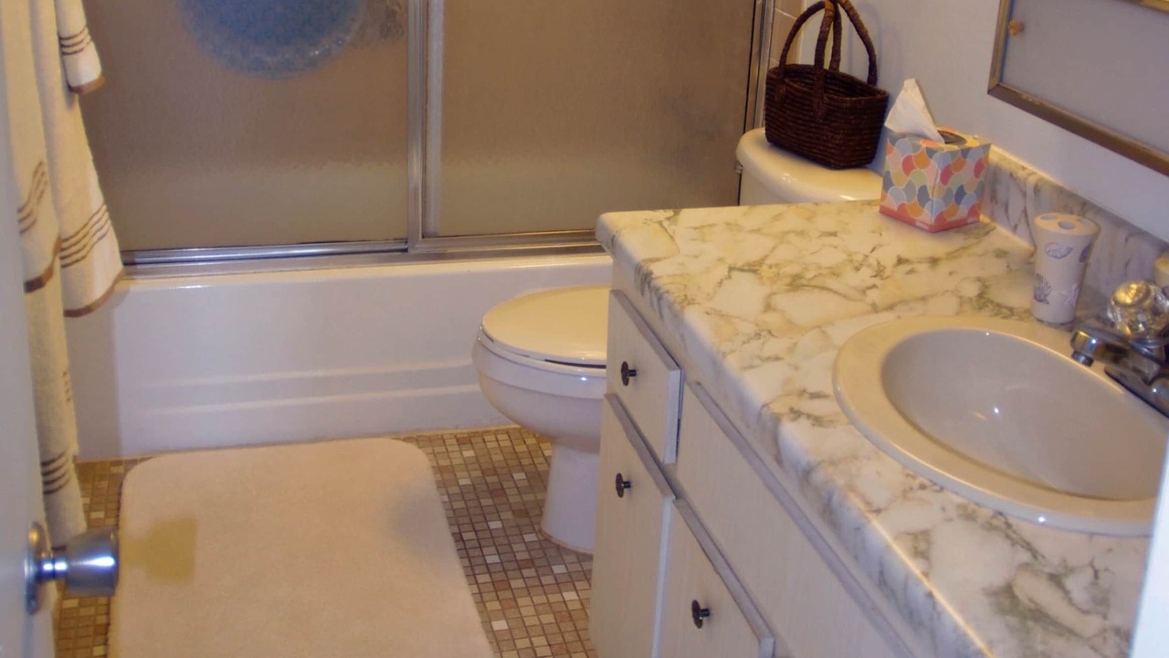 Photo of Bathroom in Boardwalk