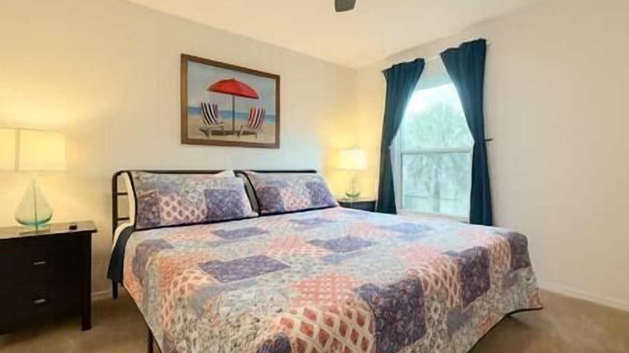 Photo of Bedroom in Newtown