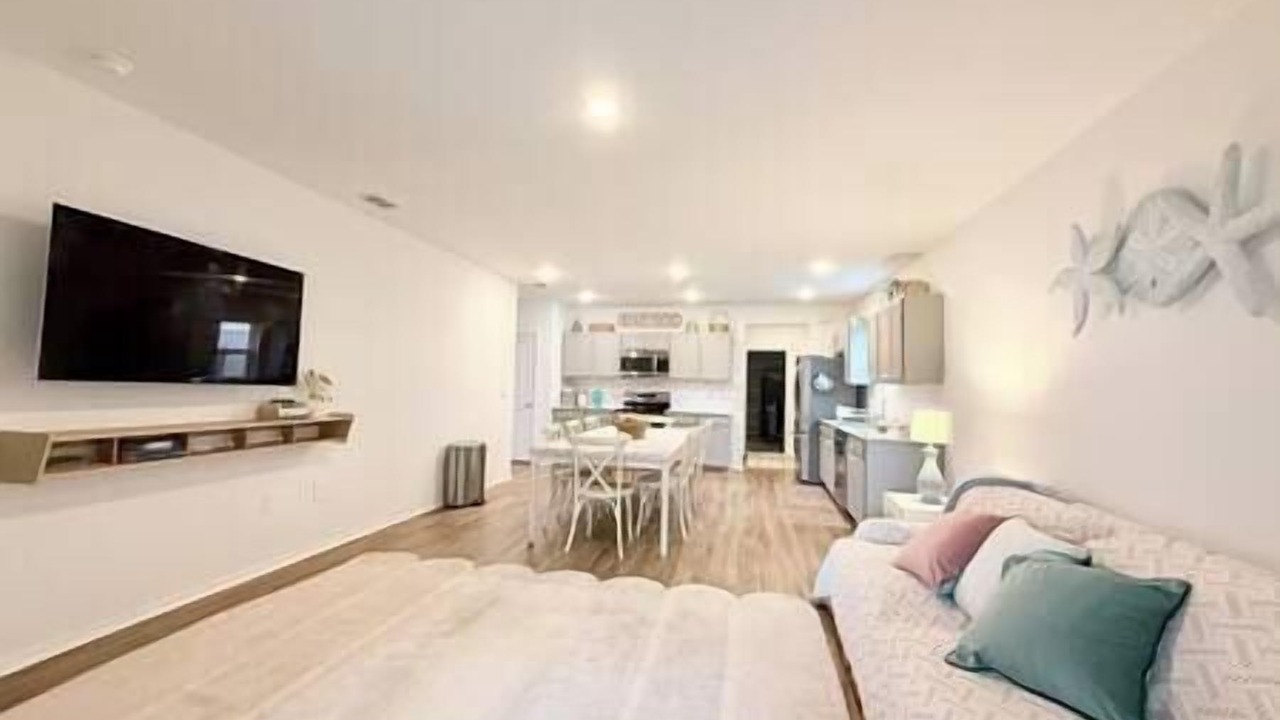 Photo of Bedroom in Newtown