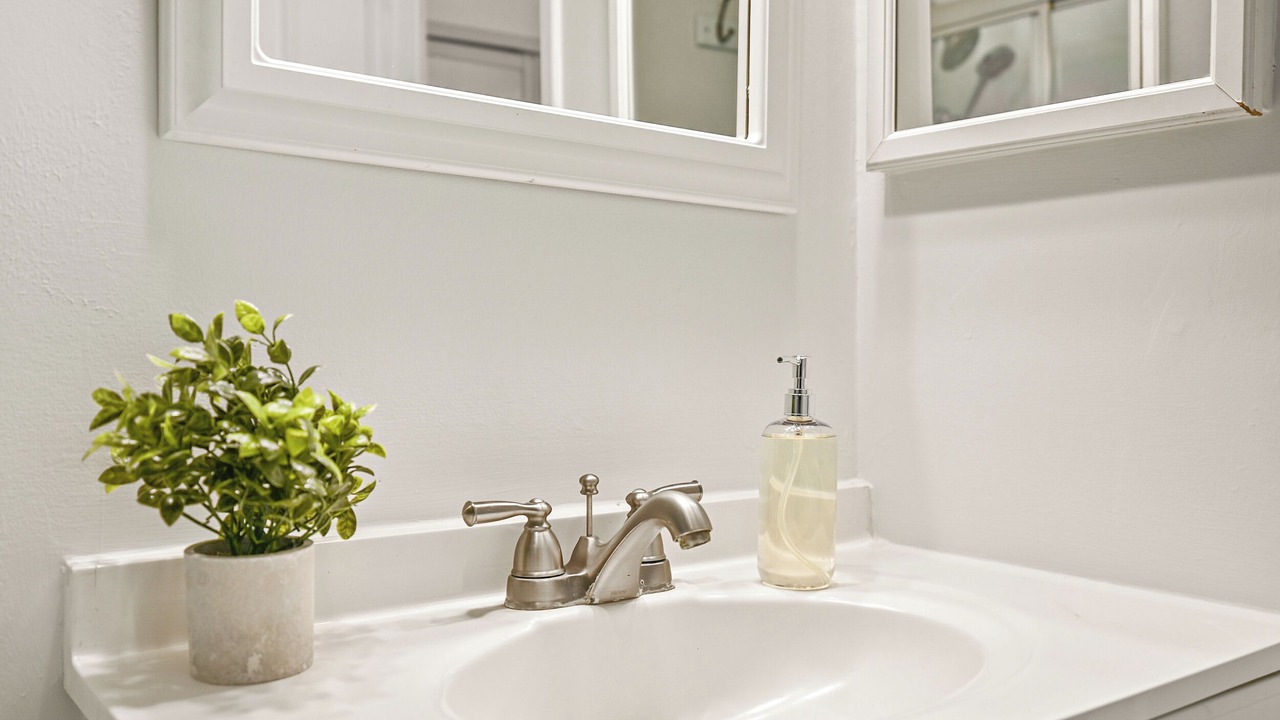 Photo of Bathroom in Sawgrass