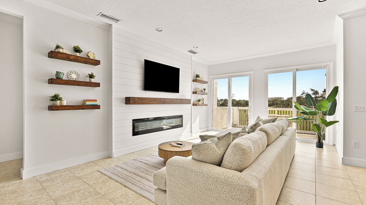 Photo of Livingroom in Sawgrass