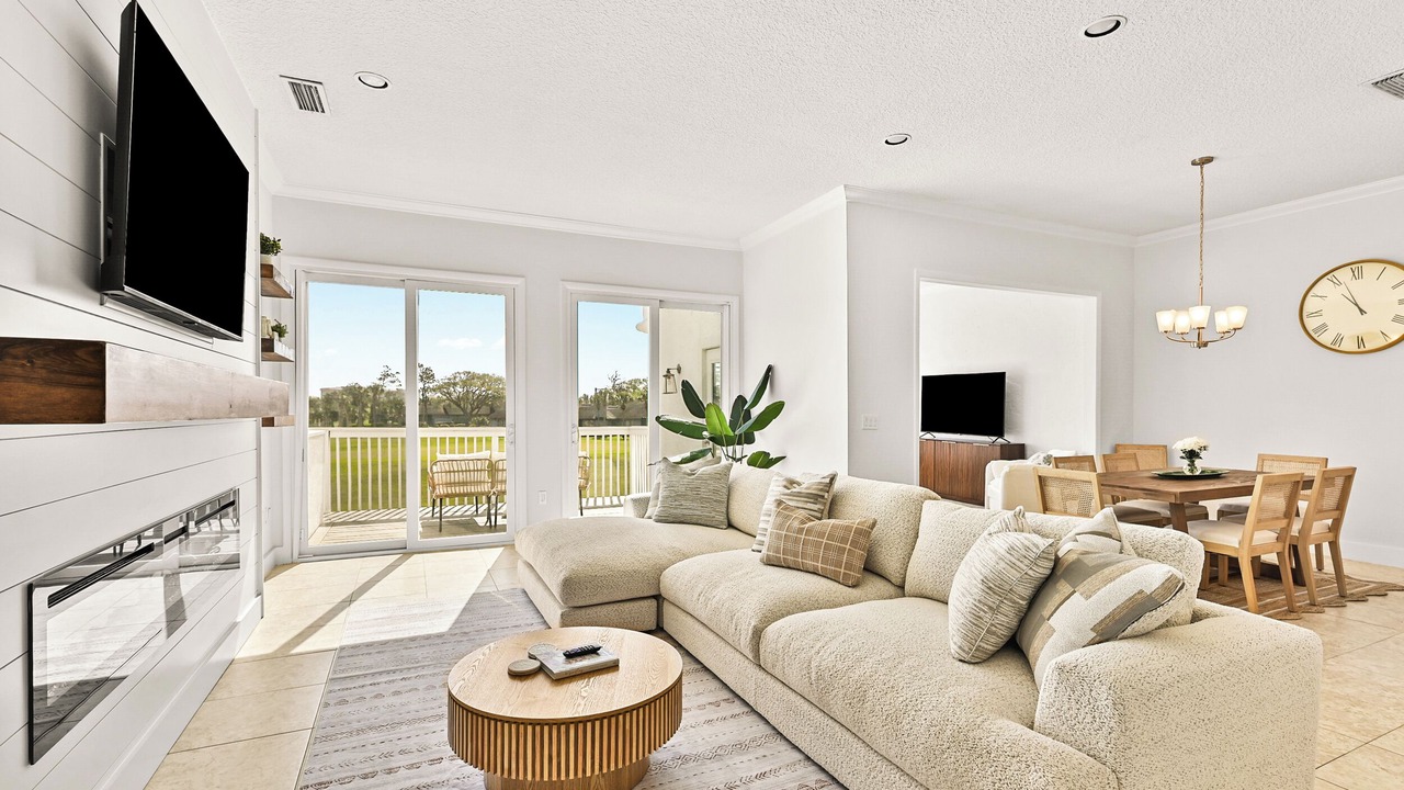 Photo of Livingroom in Sawgrass