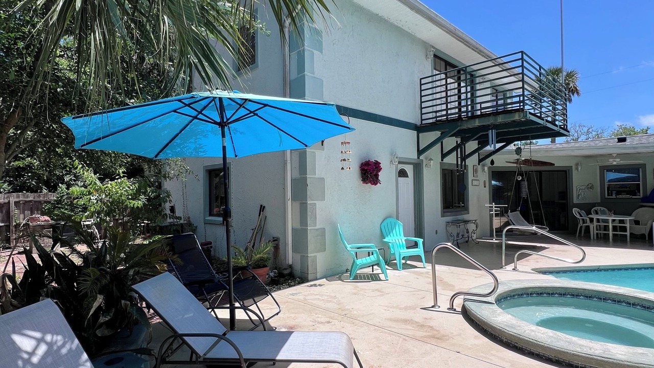 Photo of Patio Balcony in Hawks Park
