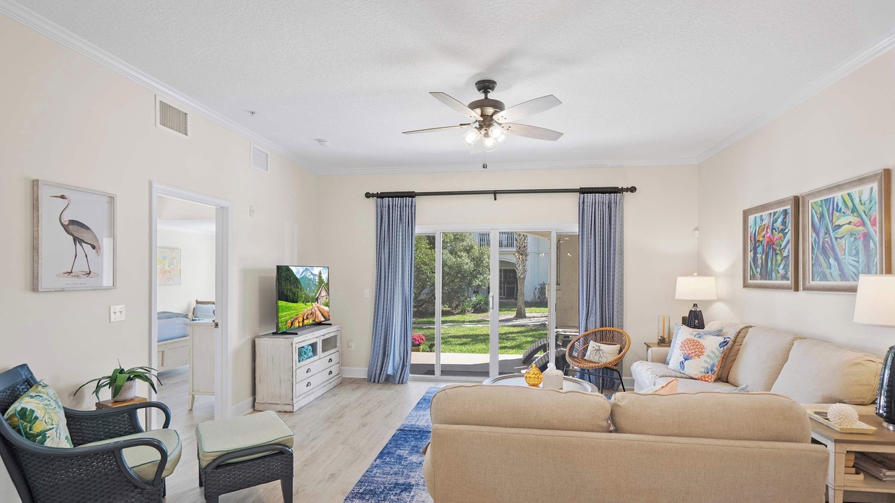 Photo of Livingroom in Butler Beach