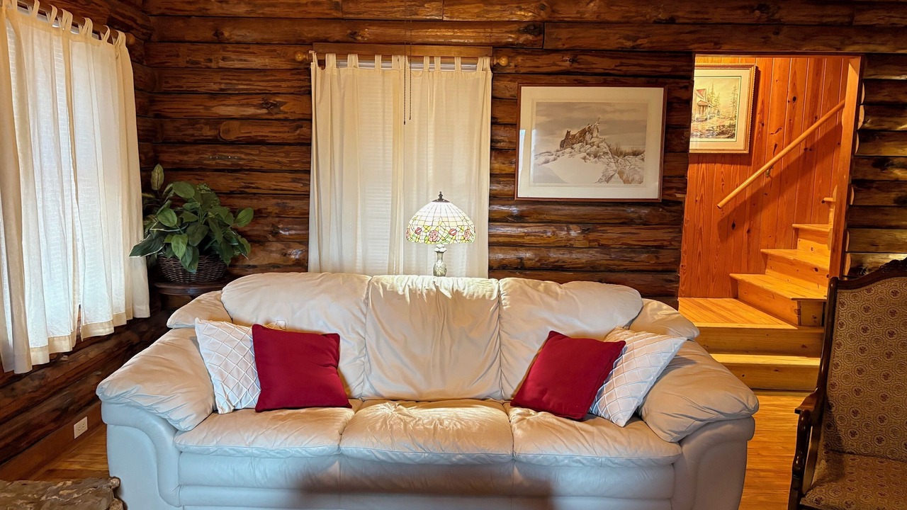 Photo of Livingroom in Bushnell
