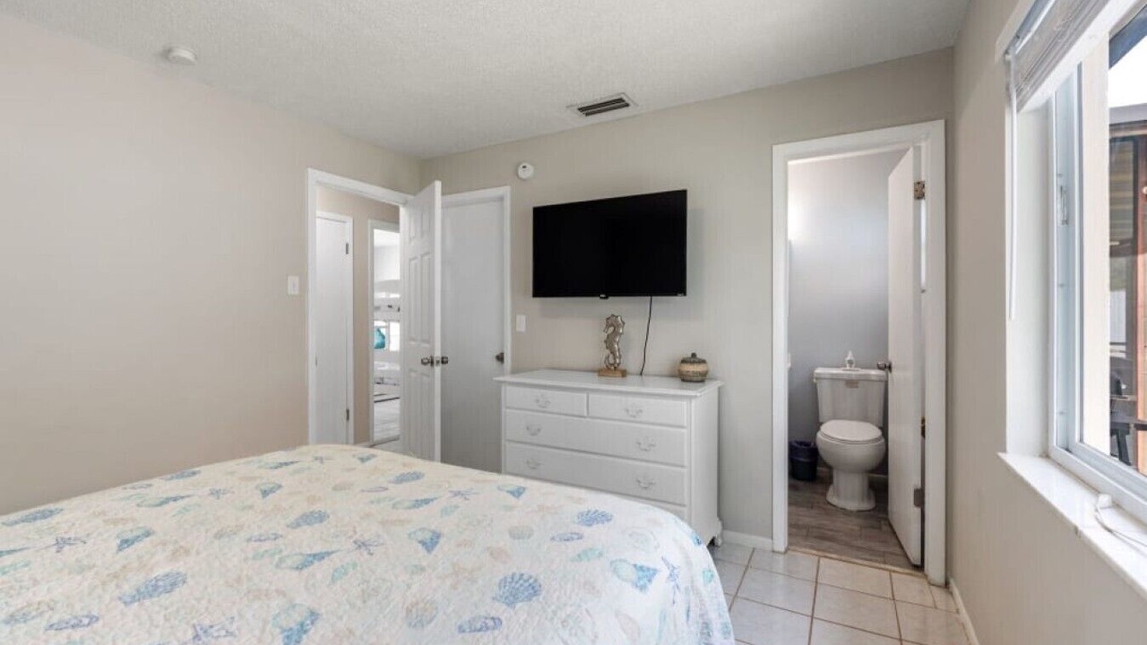 Photo of Bathroom in Palm Harbor