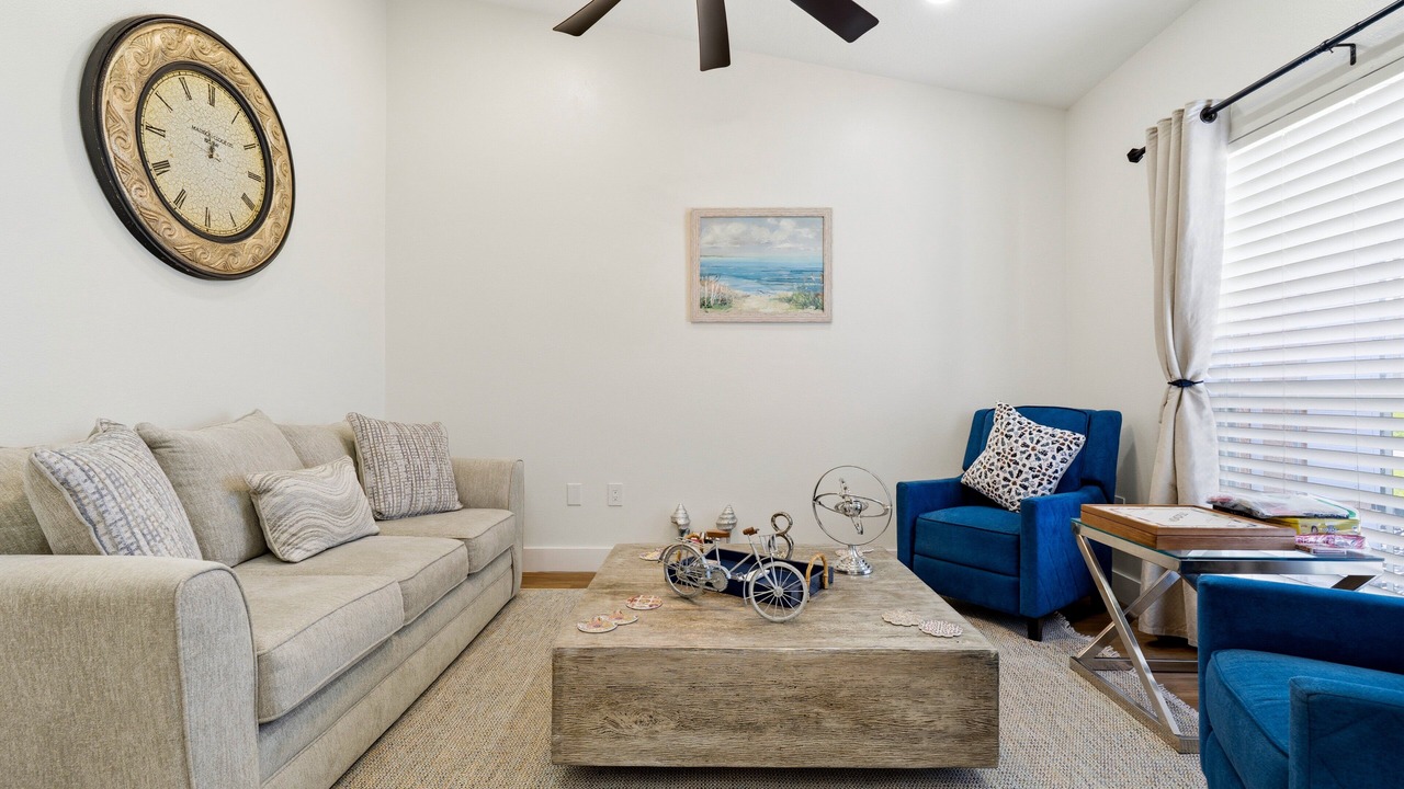 Photo of Livingroom in Tuscan Ridge