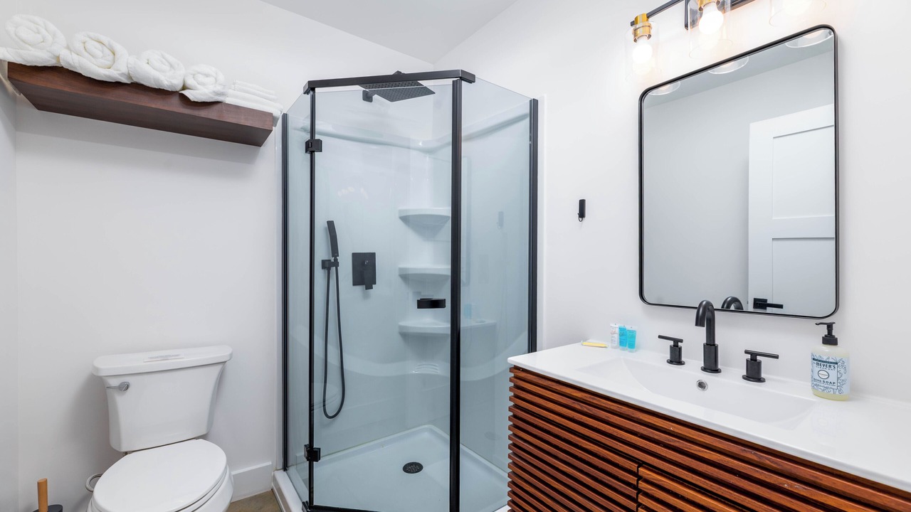 Photo of Bathroom in Folkston
