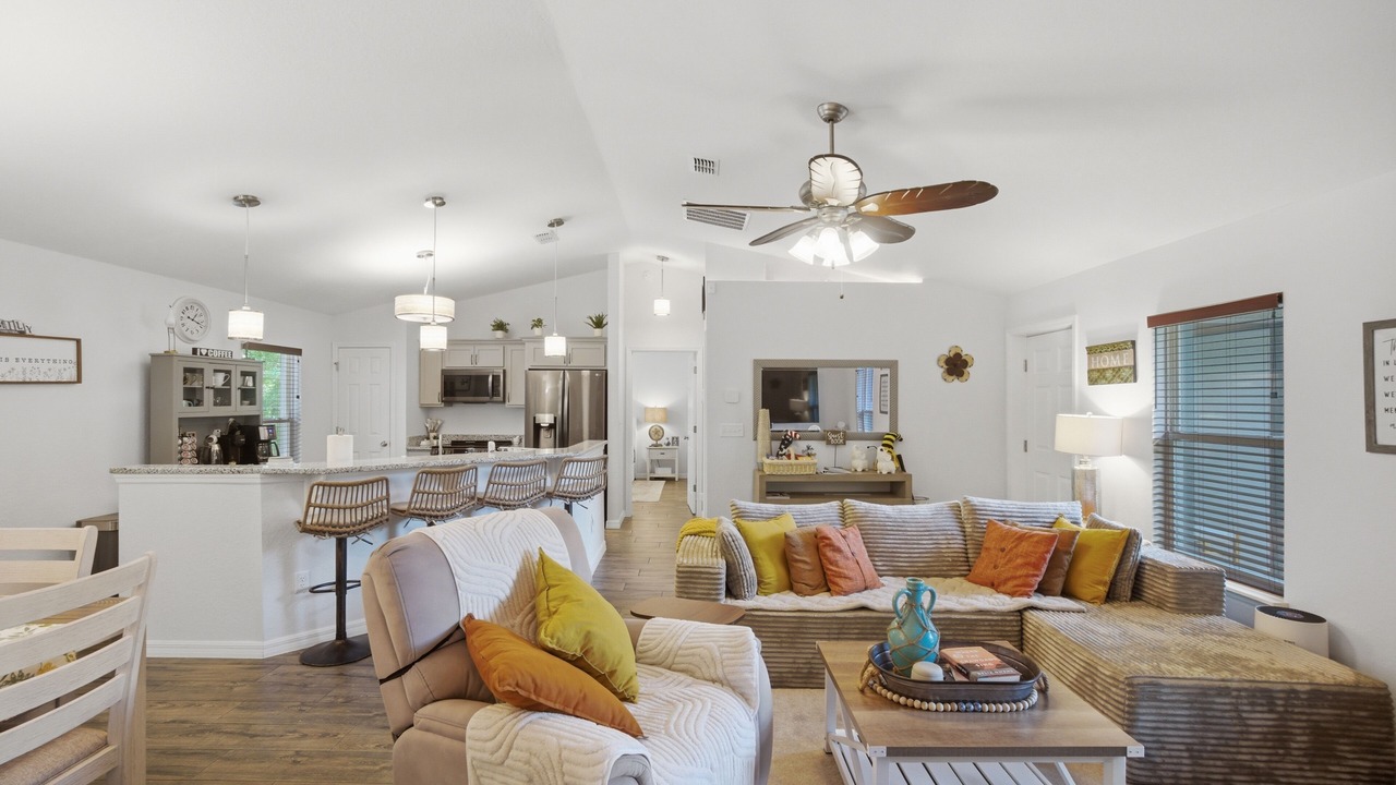 Photo of Livingroom in Dunnellon