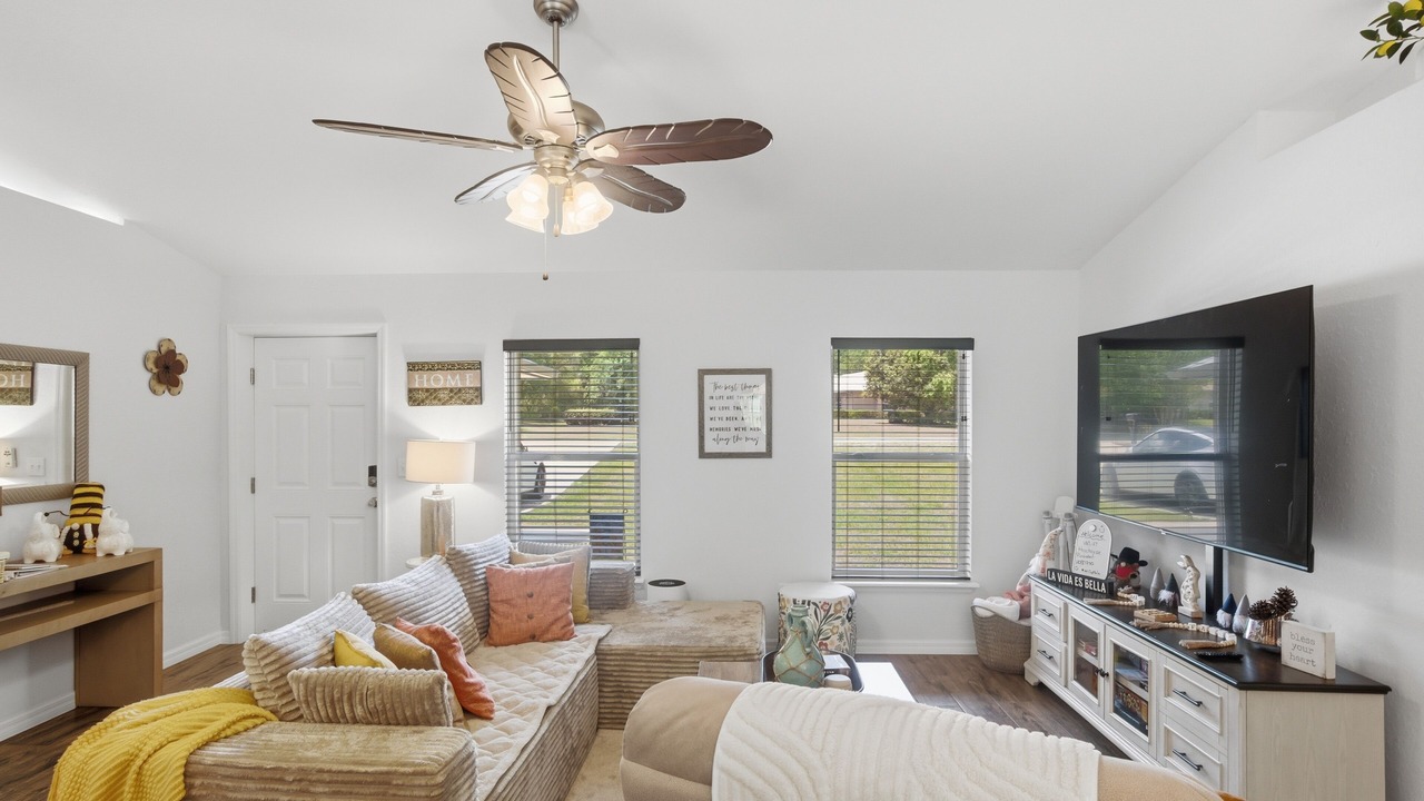 Photo of Livingroom in Dunnellon