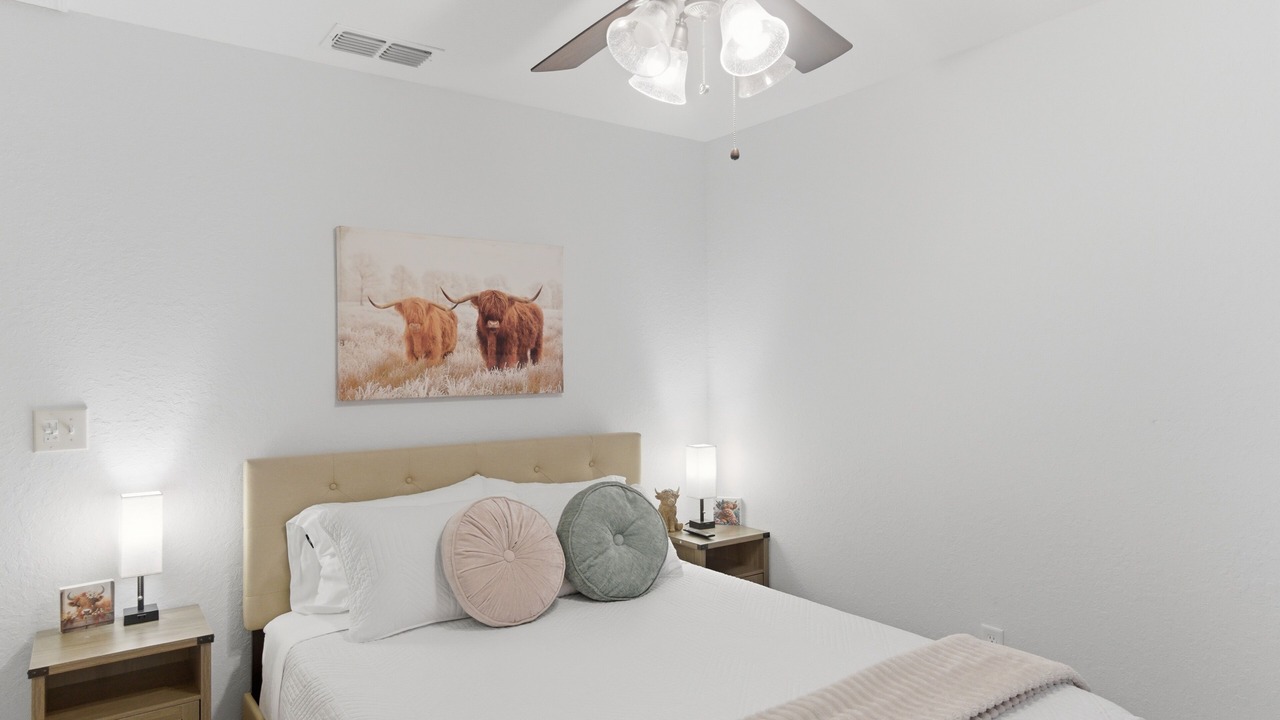 Photo of Bedroom in Dunnellon
