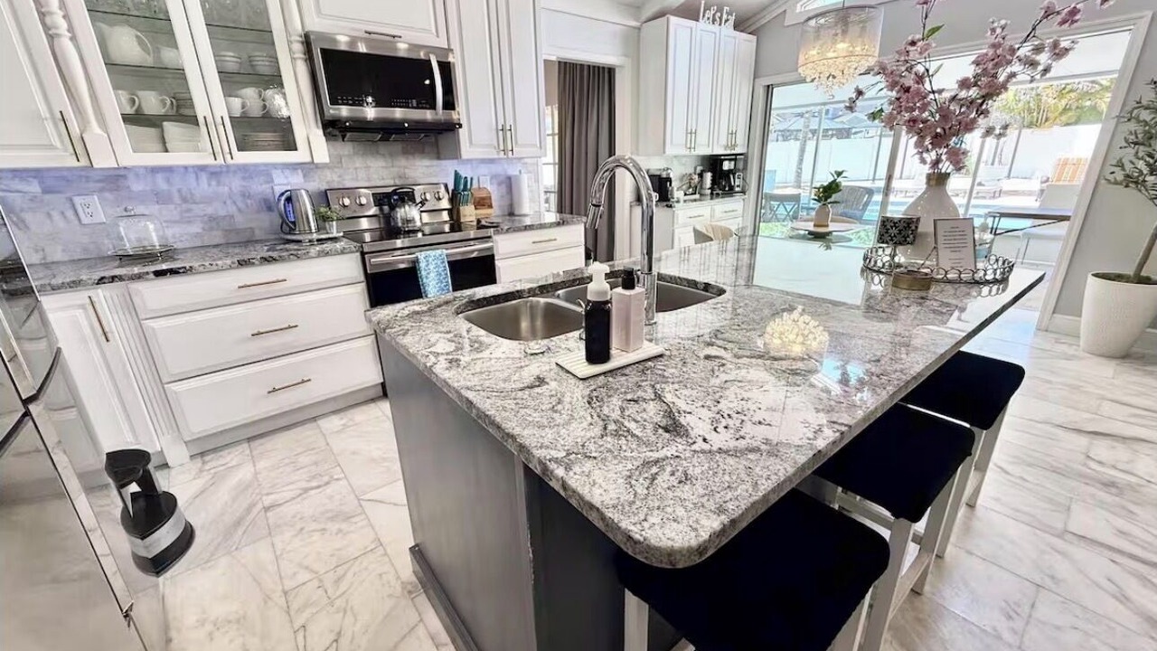 Photo of Kitchen in Bearss Plaza