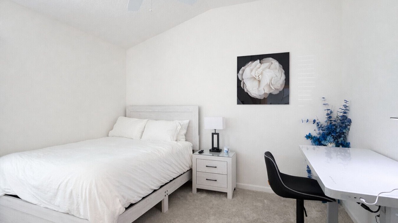 Photo of Bedroom in Okahumpka