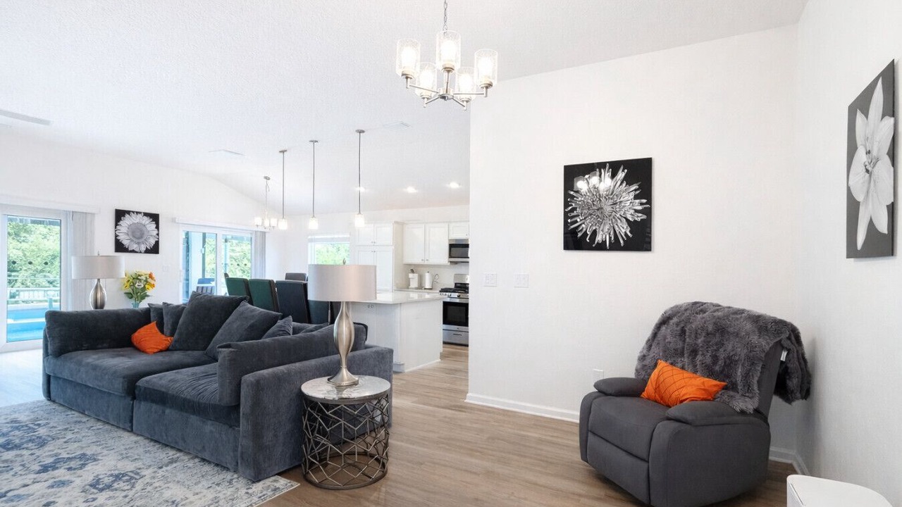 Photo of Livingroom in Okahumpka