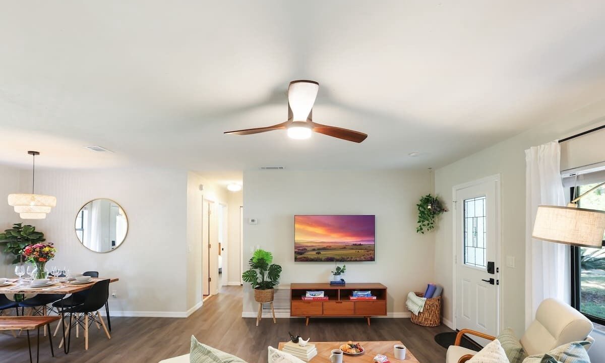 Photo of Livingroom in High Springs