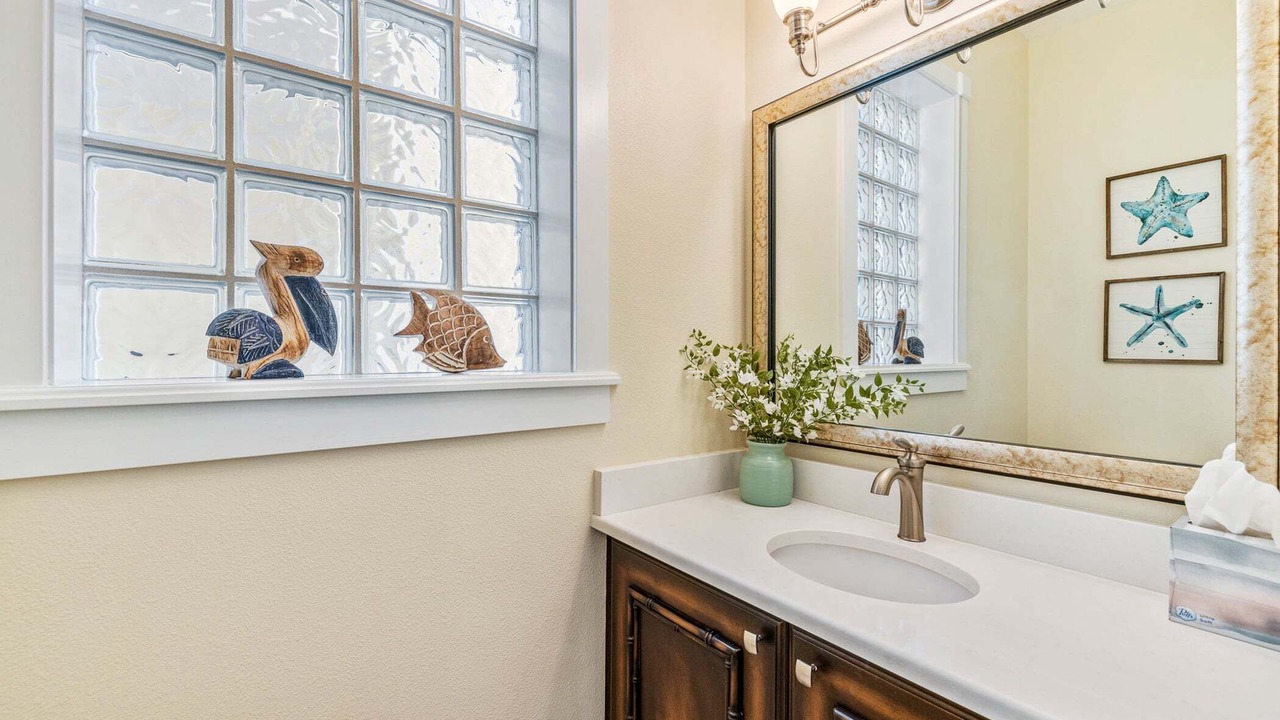 Photo of Bathroom in North Causeway