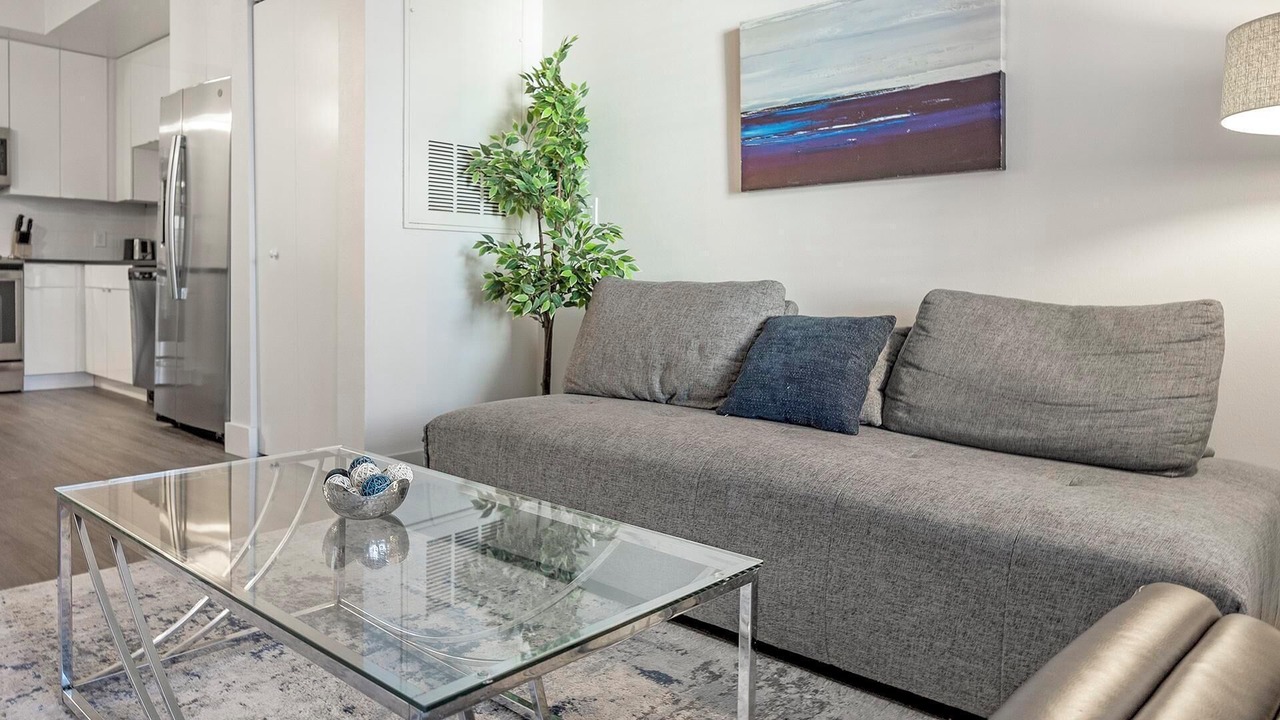 Photo of Livingroom in Port Tampa City